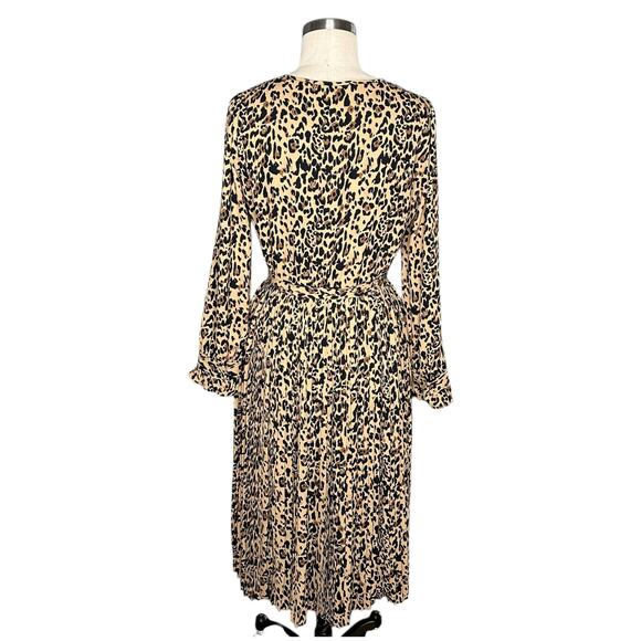 J CREW Tan Brown Leopard Patterned Pleated Midi Dress Women's Size 6 Belted Chic - Picture 3 of 7